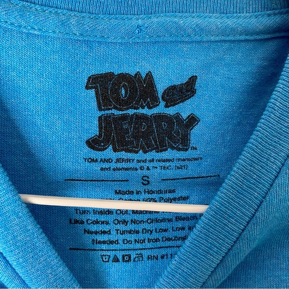 Tom and Jerry Blue Graphic Tee - Picture 6 of 6